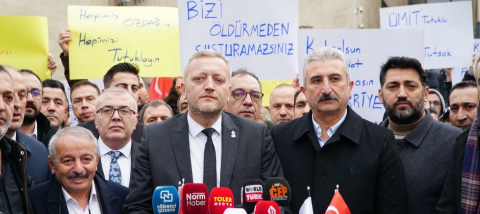 Bursa’da Ümit Özdağ için protesto