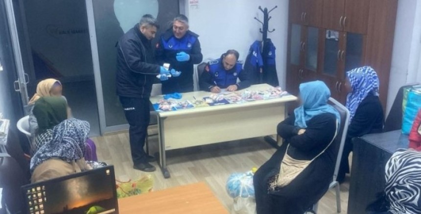 Bursa Gemlik zabıta ekipleri dilencilere göz açtırmıyor