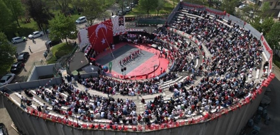 Bursa İnegöl'de 23 Nisan coşkusu görülmeye değerdi