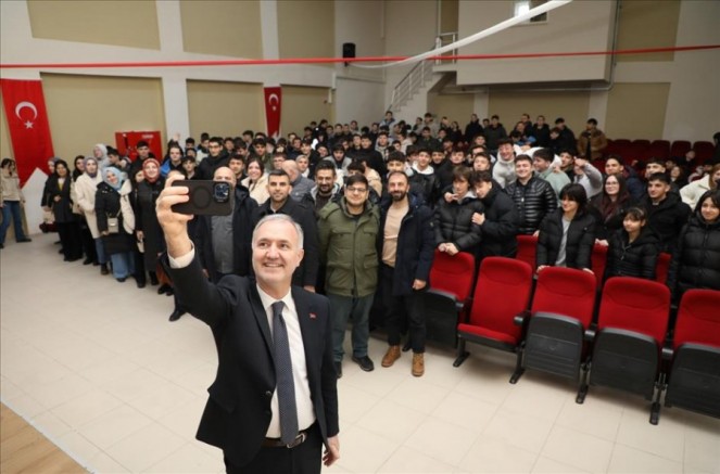 Bursa İnegöl'de gençlere güven tam