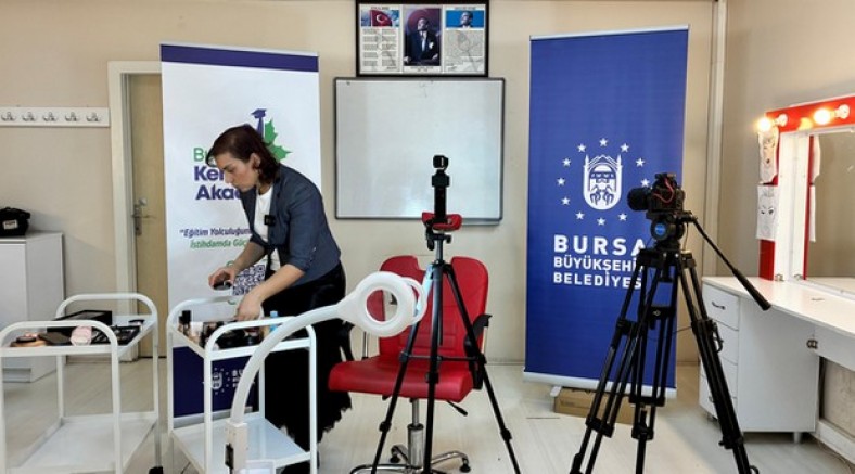 Bursa Kent Akademisi’nde ‘uzaktan eğitim’ dönemi başlıyor