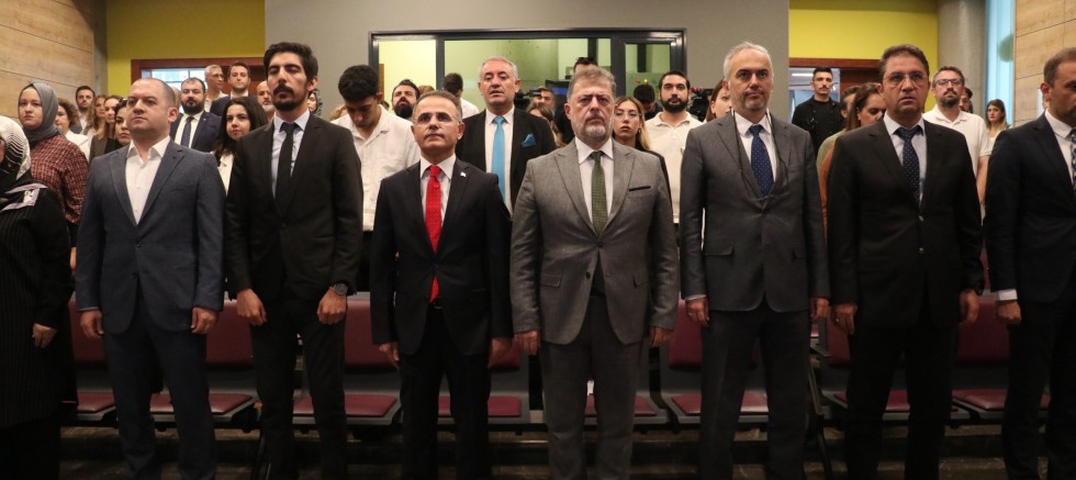 Bursa medyasına farkındalık eğitimi