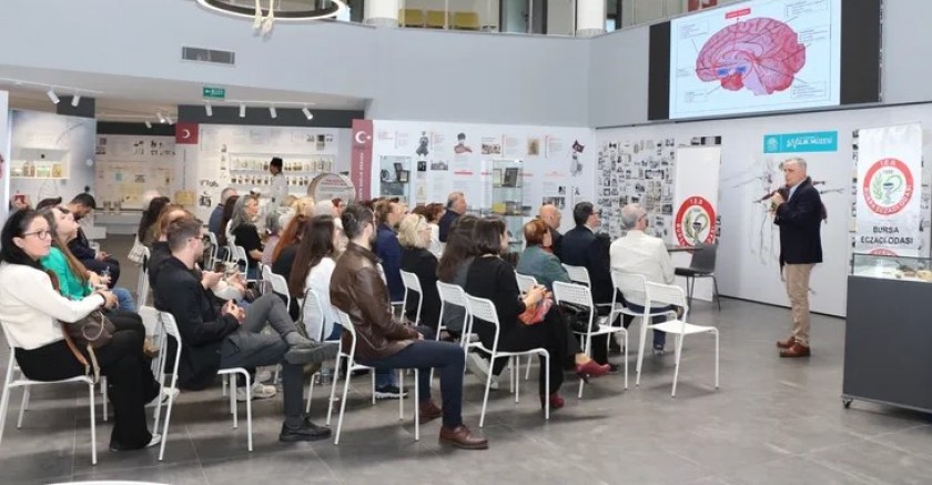 Bursa Nilüfer'de eczacılık konuşuldu