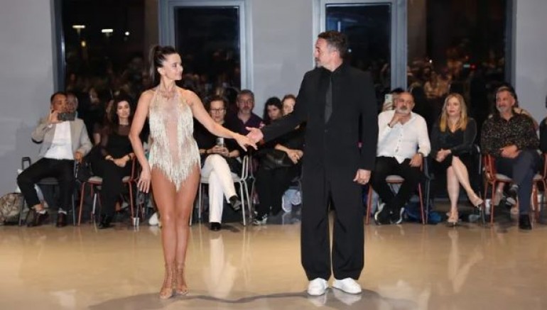 Bursa Nilüfer’de salsa, vals ve tango şov