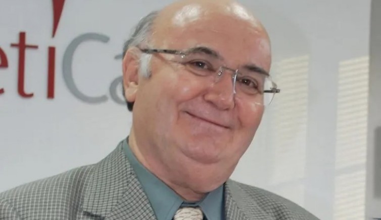 Bursa'nın acı kaybı! Prof. Dr. Mesut Özcan vefat etti