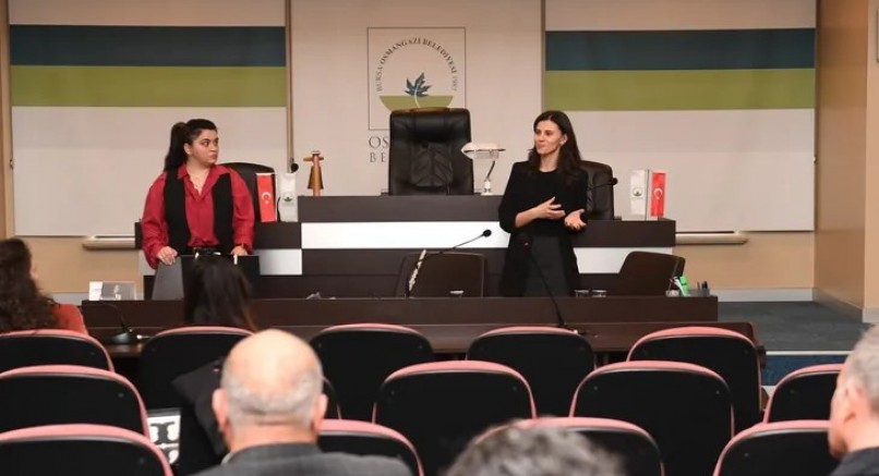 Bursa Osmangazi Belediyesi’nden bu kez yöneticilere eğitim