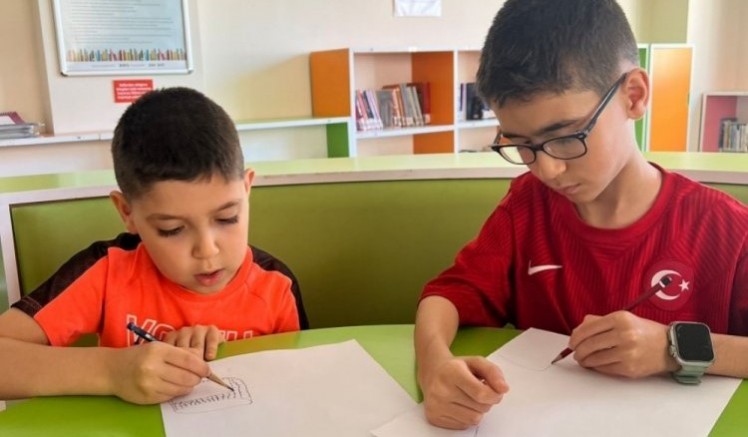 Bursa Osmangazi'de küçükler hem düşündü, hem eğlendi!