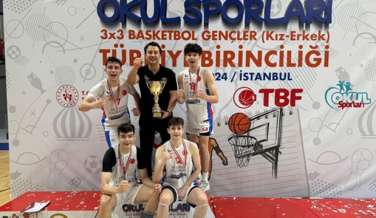 Bursa Sınav Koleji Türkiye Şampiyonu