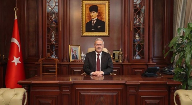 Bursa Valisi Ayyıldız'dan bayram mesajı