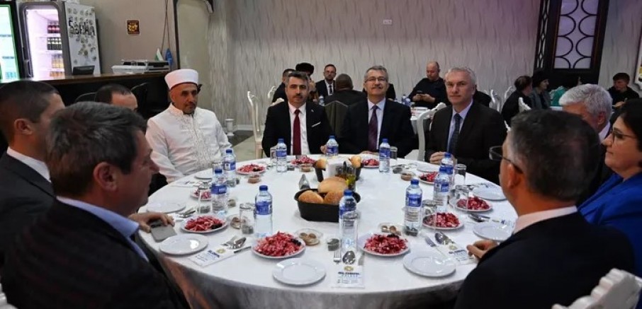Bursa Yıldırım Belediyesi'nden Bulgaristan ve Yunanistan'da iftar