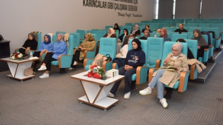 Bursa Yıldırım'da sanat çalışmaları devam ediyor