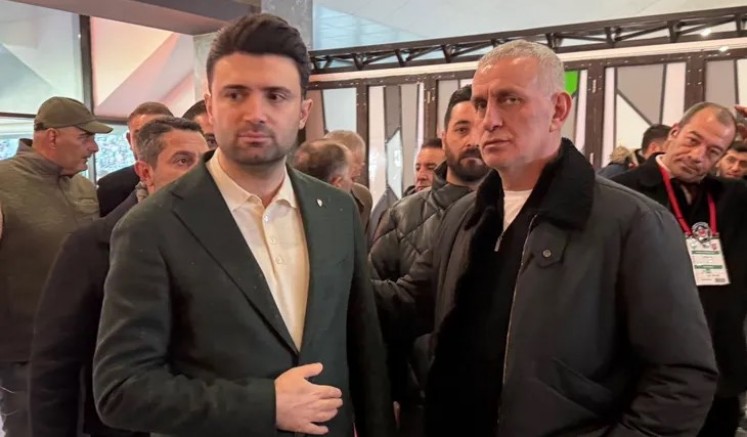 Bursaspor Başkanı hakemlere yüklendi