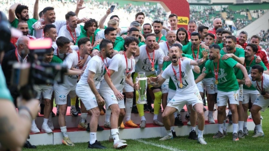 Bursaspor'da gönderilecek isimler kimler?