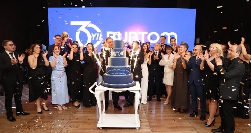 BURTOM Sağlık Grubu yeni yaşını kutladı
