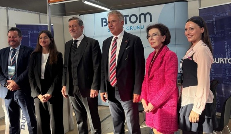 BURTOM Sağlık Turizmi Zirvesi’ne katıldı