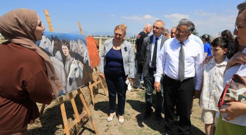 BUÜ’de bilim ve sanat "Atın Asaletinde" buluştu