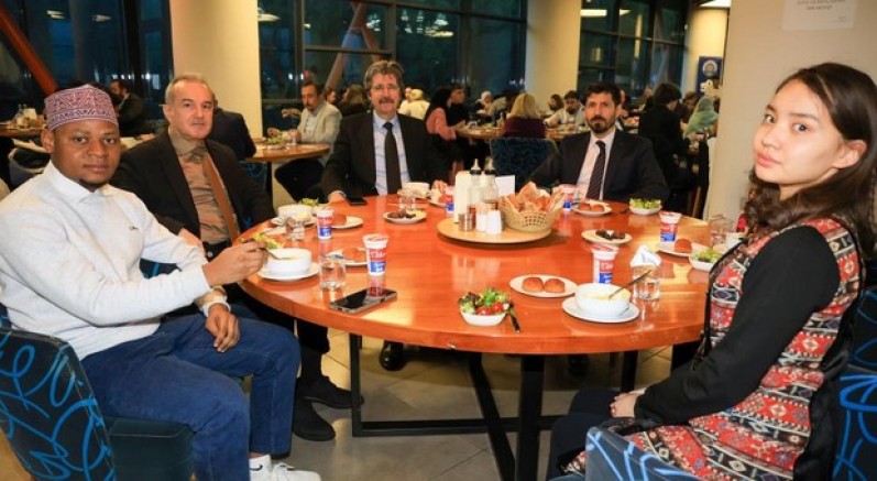 BUÜ’de gönül coğrafyası iftarda buluştu