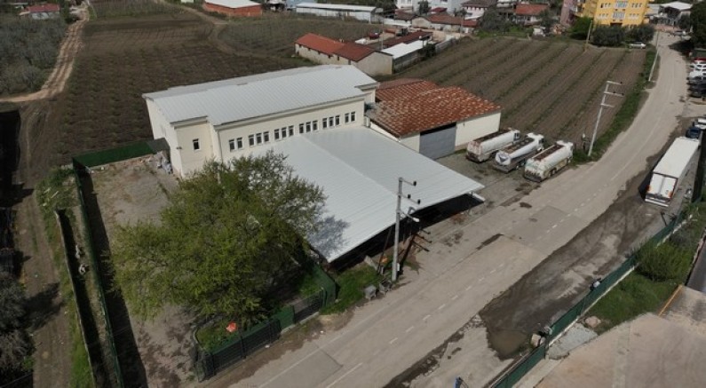 Büyükşehir'den kırsal mahallelere malzeme desteği