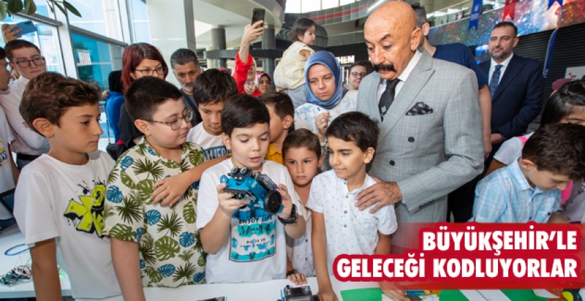 Büyükşehir’le geleceği kodluyorlar
