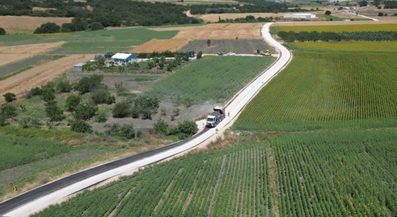 Büyükşehir Nilüfer'de yolları yeniliyor