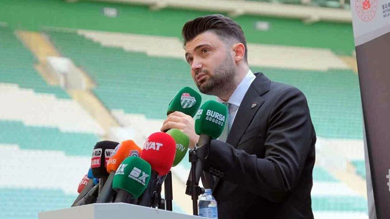 Çelik’ten maç sonu çarpıcı paylaşım
