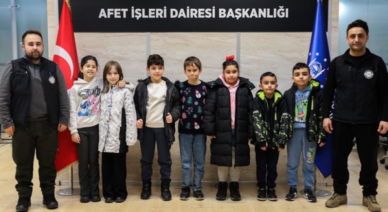 Çocuklar afet bilincini eğlenerek kazanıyor