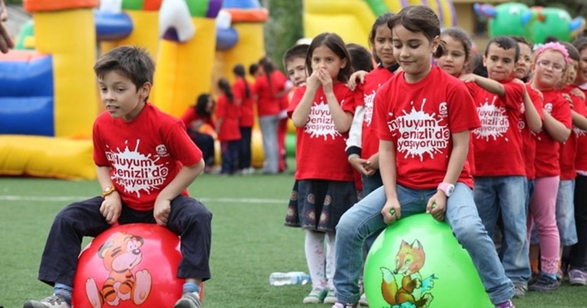 Çocuklar duyduk duymadık demeyin; Şenlik başlıyor...