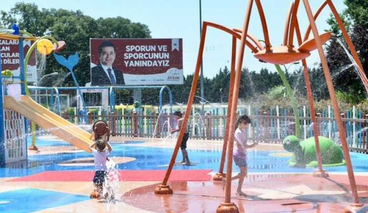 Çocuklar için en sulu eğlence