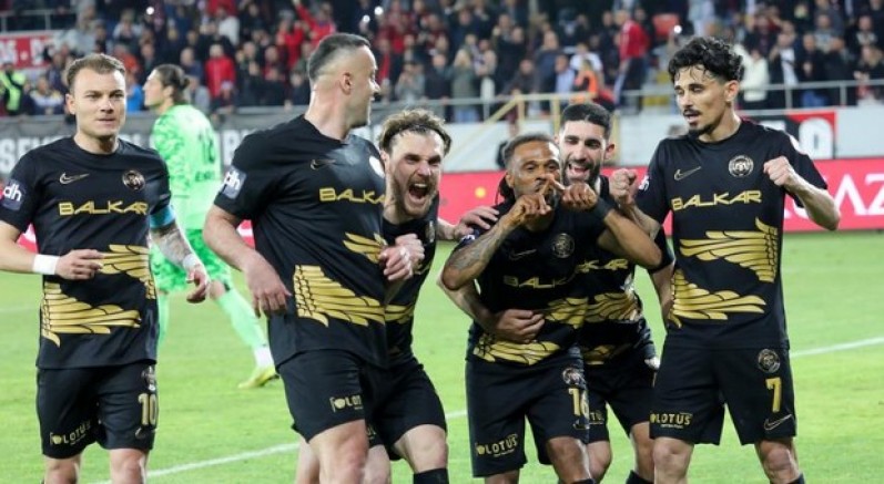 Çorum penaltıyla turladı: 1-0