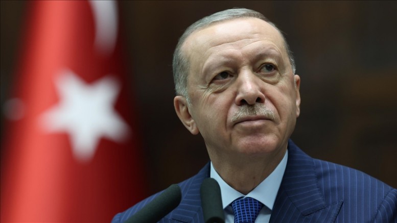 Cumhurbaşkanı Erdoğan'dan Numan Kurtulmuş'a tebrik
