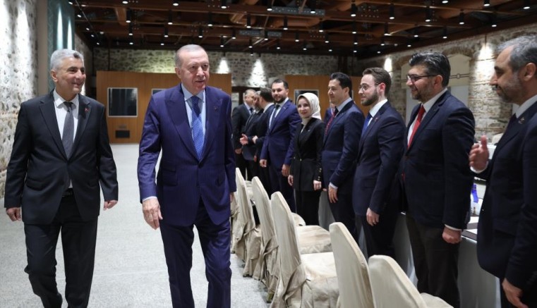 Cumhurbaşkanı Erdoğan, iş adamları heyetini kabul etti