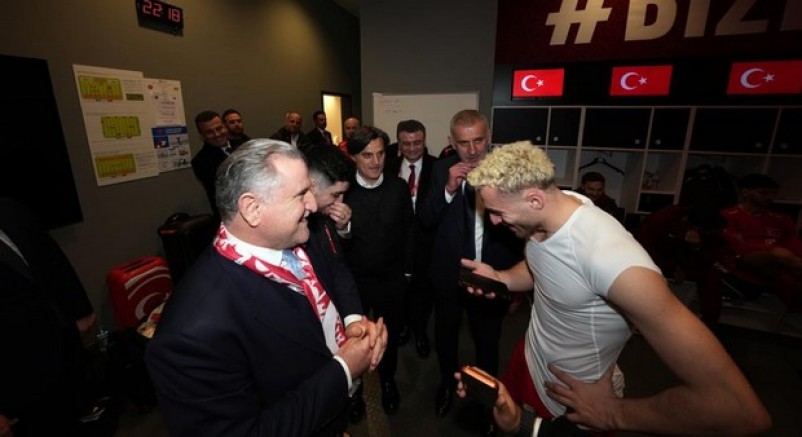 Cumhurbaşkanı Erdoğan, Millileri tebrik etti