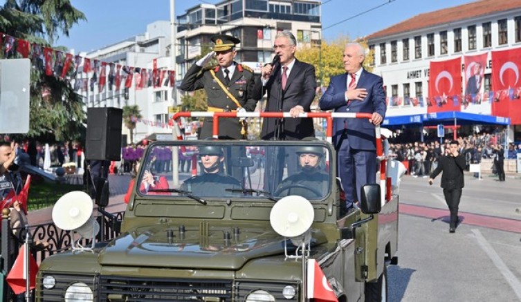 Cumhuriyet Bayramı’nda Bursa’ya yakışan kutlamalar
