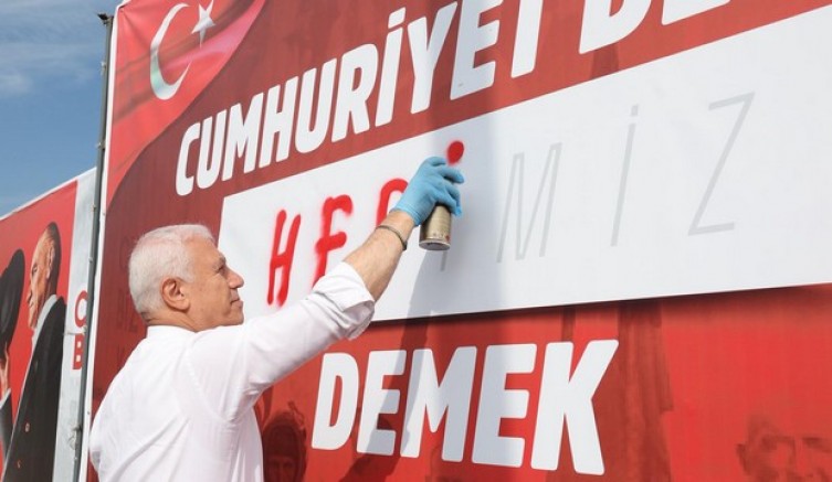 'Cumhuriyet demek, hepimiz demek'