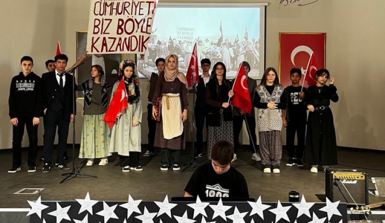 Cumhuriyeti Biz Böyle Kazandık