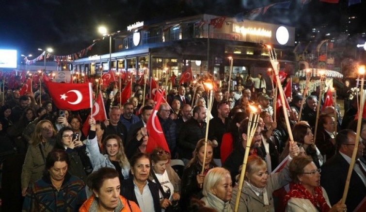 Cumhuriyetin kalbi Mudanya'da attı
