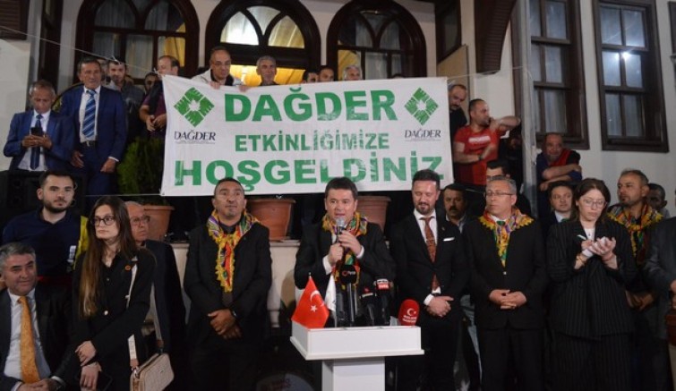 Dağder'de coşkulu bayramlaşma