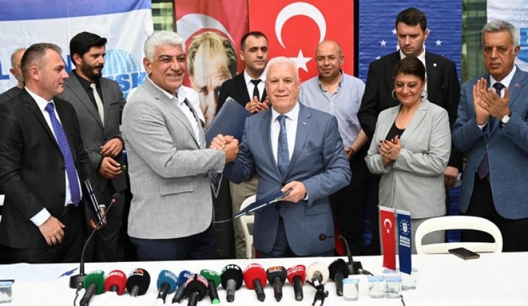 Davullu zurnalı sözleşme sevinci