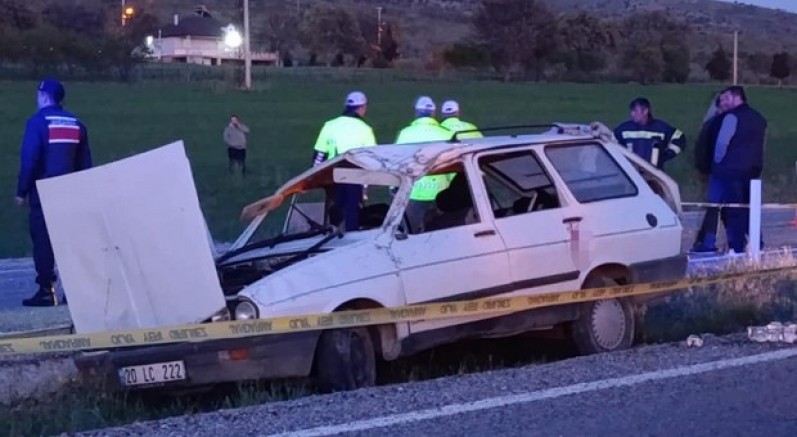 Denizli'de otomobil takla attı: 1 ölü, 4 yaralı