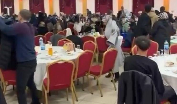 Depreme düğünde yakalandılar