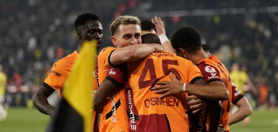 Dev derbide Galatasaray'ın yüzü güldü