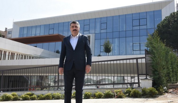 Dr. Sadık Ahmet Spor Tesisi’nde sona doğru