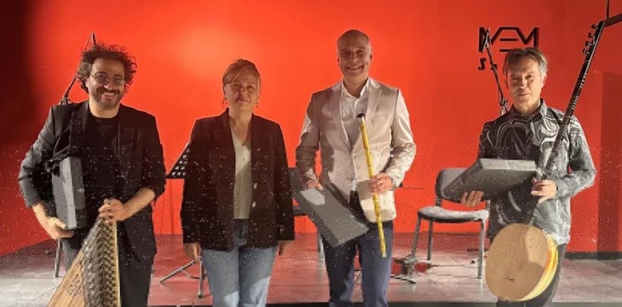 Duayen sanatçılar Bursa Nilüfer'de sahne aldı