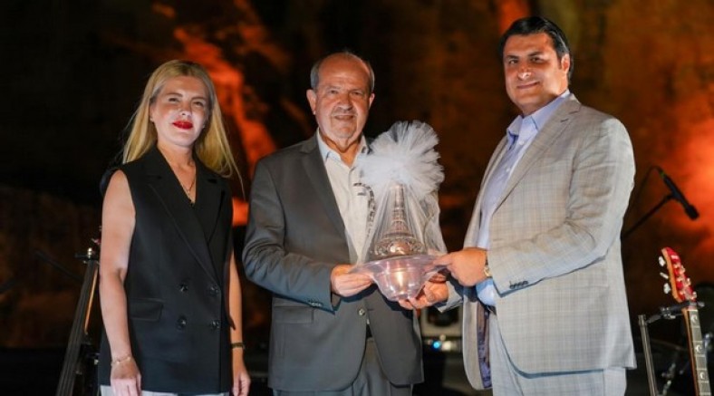 Dülük’te tarih, sanat ve mutluluk dolu bir gece
