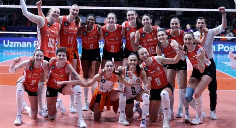 Eczacıbaşı Dynavit, Sultanlar Ligi'ni 3. sırada tamamladı