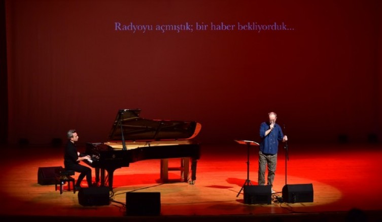 Edebiyat ve müzik aynı sahnede
