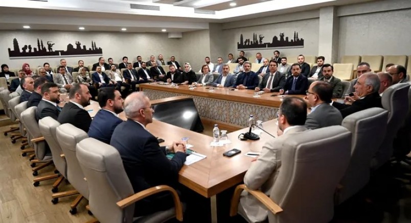 Efkan Ala'dan AK Parti Bursa'ya ziyaret