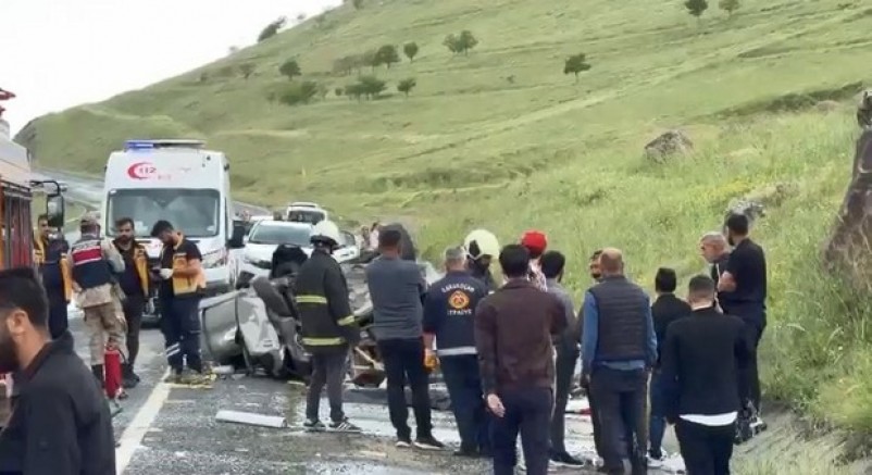 Elazığ’da feci kaza: 1 ölü, 3 yaralı