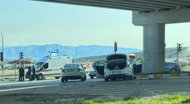 Elazığ’daki trafik kazası: 6 yaralı