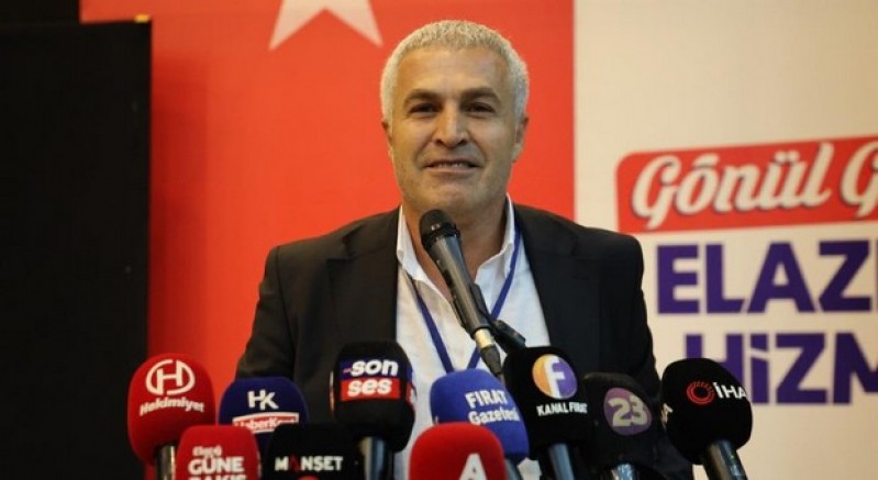 Elazığspor’da başkanlığa Ahmet Toprak seçildi